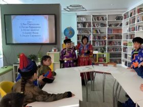 Час родного языка «Буряад хубсаhан» для учащихся начальных классов в Агинском районе 13
